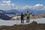 46 Alle spalle Piani d'Artavaggio con sullo sfondo Due Mani e Grigne